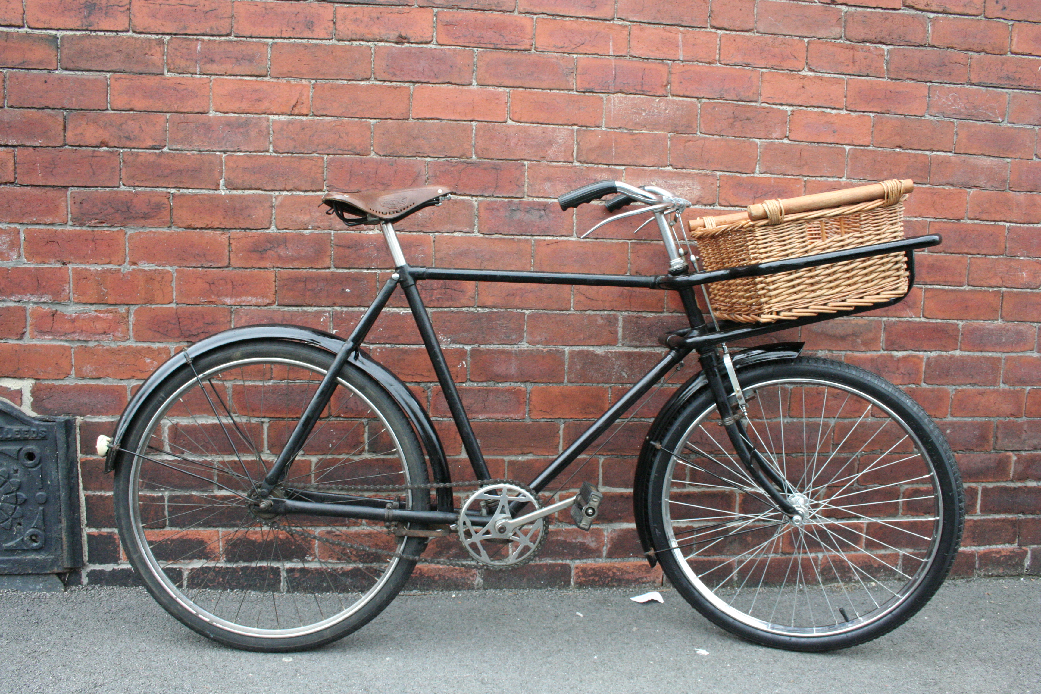 vintage phillips bike